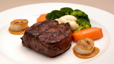 Seafood Winnipeg - Dinner Menu - Bailey's Restaurant & Lounge